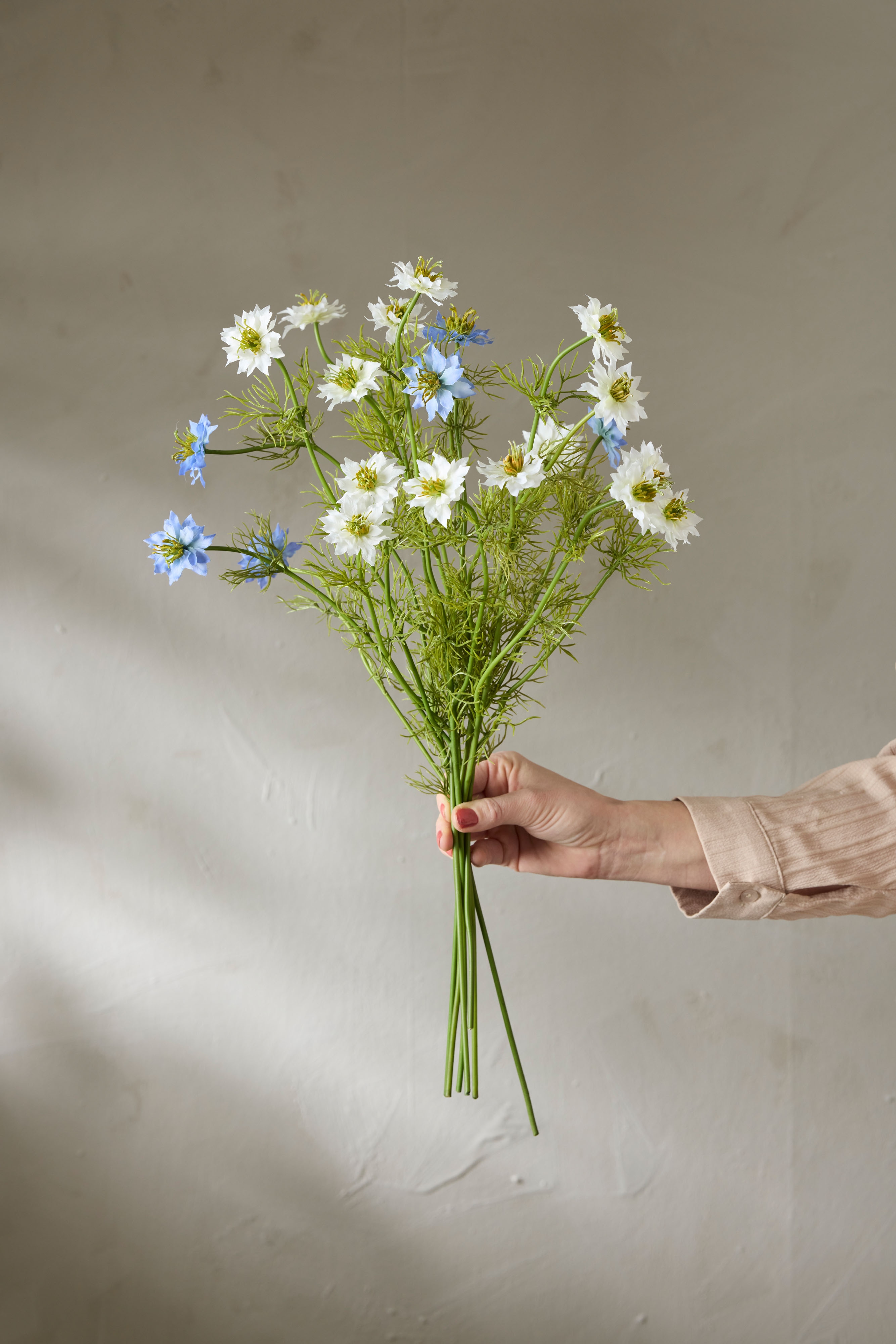 Konstgjord vit Nigella 63cm