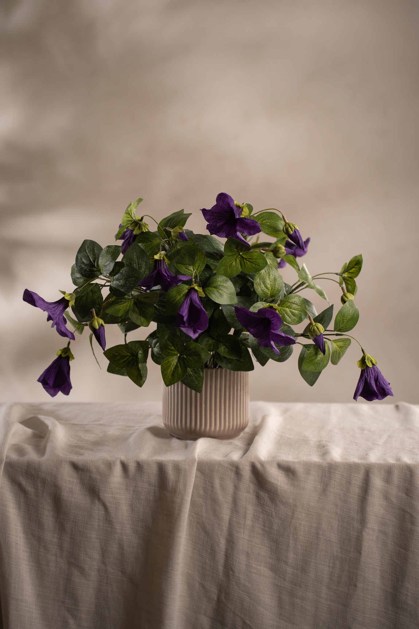 Konstgjord lila Petunia 30cm
