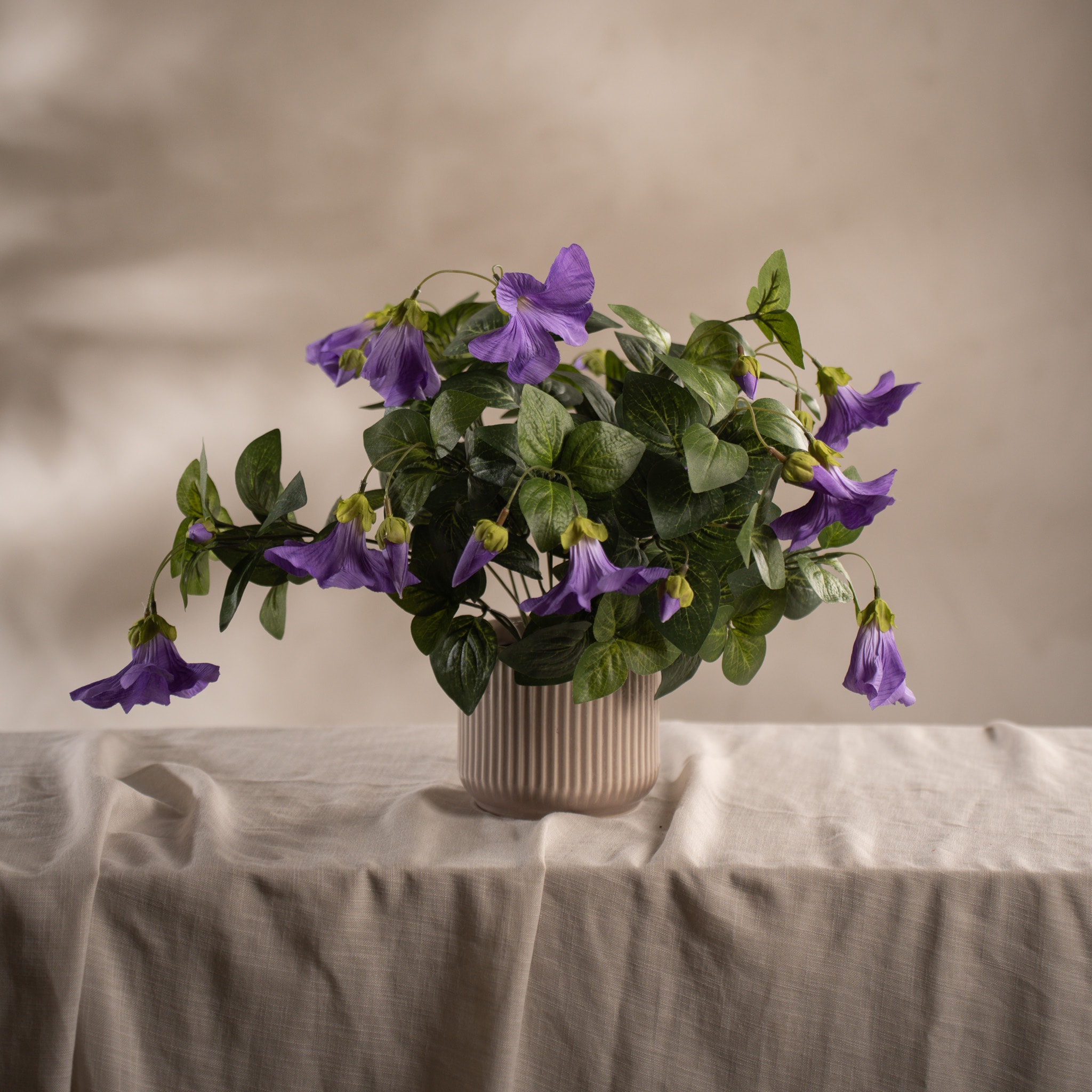 Konstgjord lila Petunia 30cm