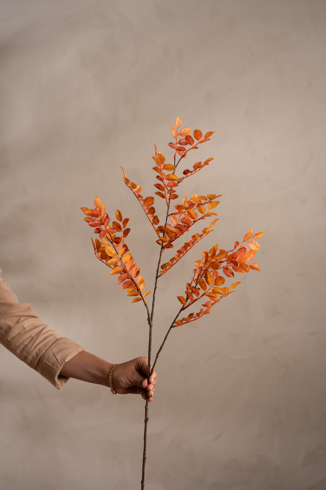 Konstgjord orange Ruscus 95cm