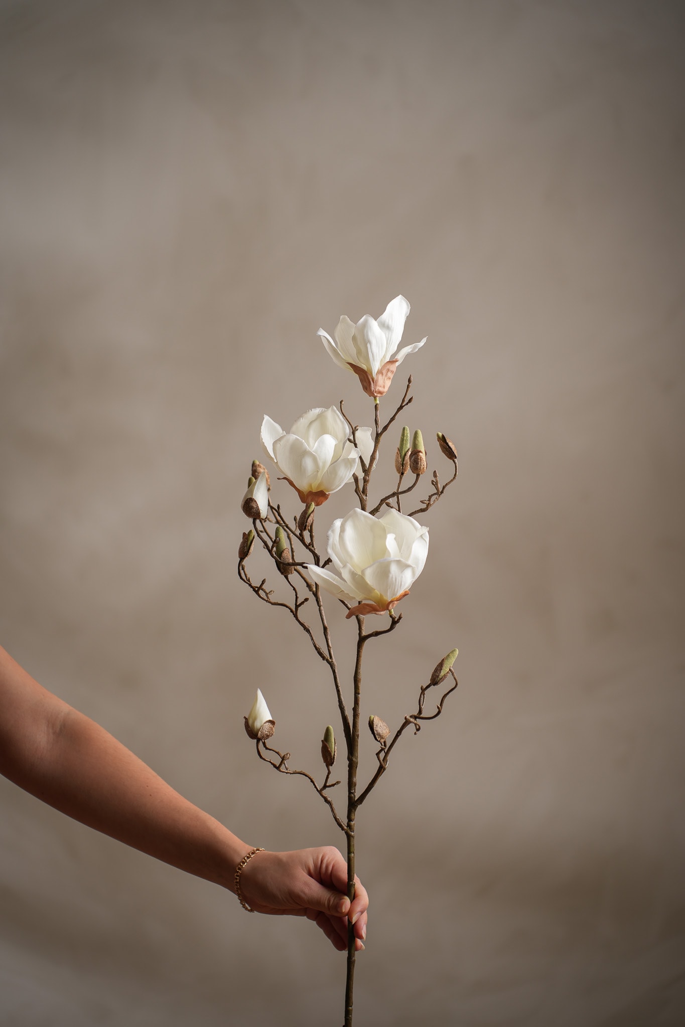 Konstgjord cremefärgad Magnolia 88cm