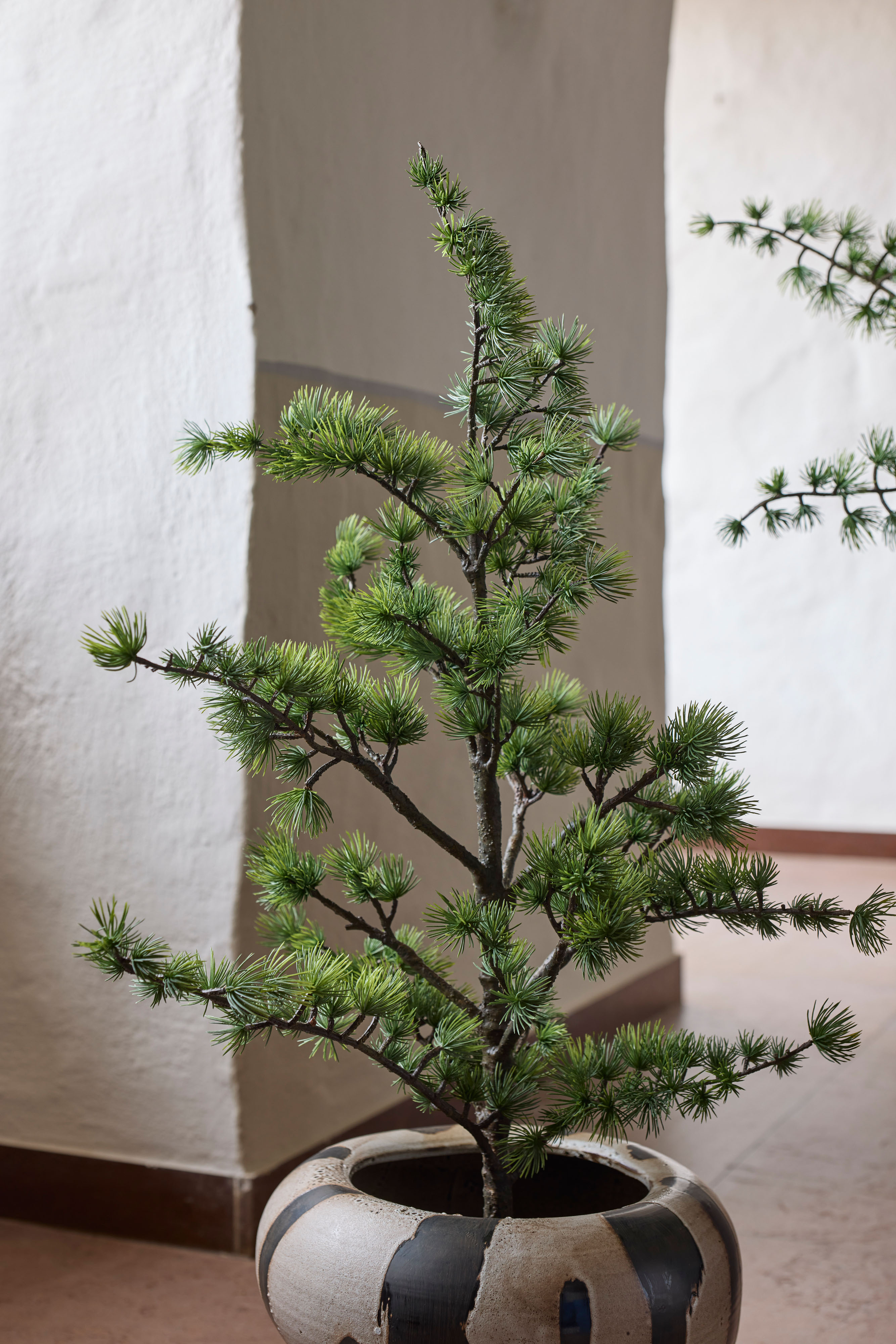 Konstgjort Grönt Cederträd i Kruka 80cm