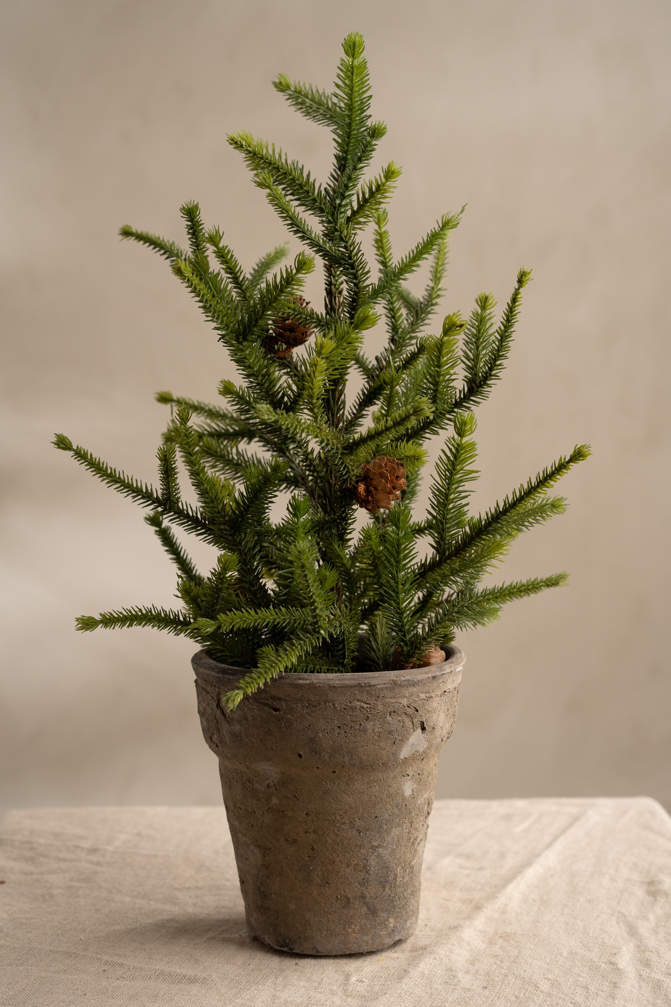 Konstgjord grön Gran 45cm